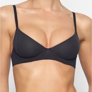 SKIMS Black Fits Everybody Unlined Demi Bra
